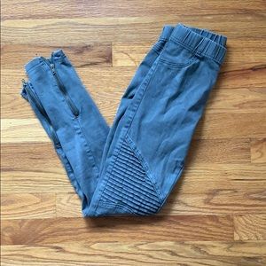 Impressions women’s designer jeggings